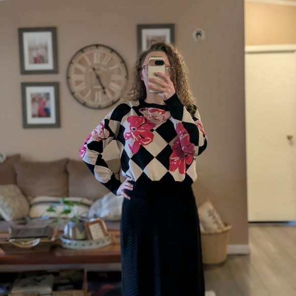 Cyrus Sweaters - Black Checkerboard Sweater With Pink Flowers